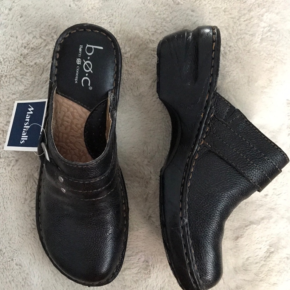 BORN Black Clogs size 7 NEVER WORN